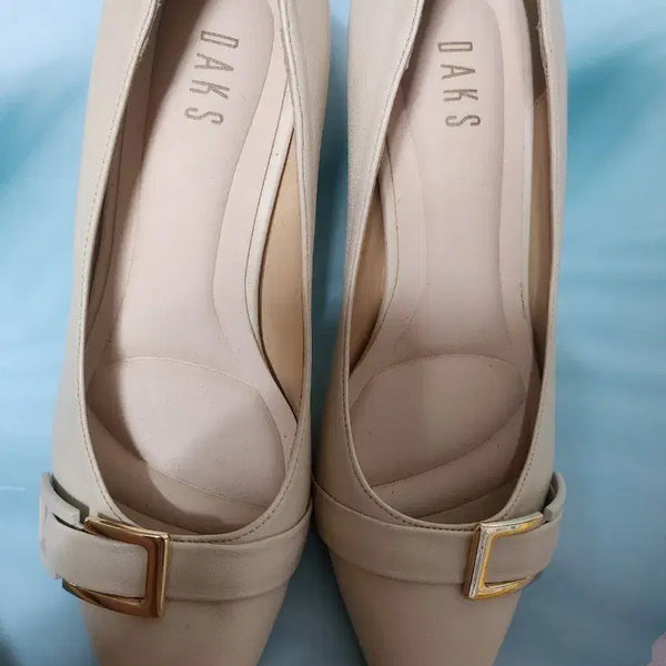 [BUNJANG] Daks Women's Pumps Beige Buckle Detail 230mm / 새상품 닥스 여성 펌프스 베이지 36 1/2  230mm정가20먄원넘어요