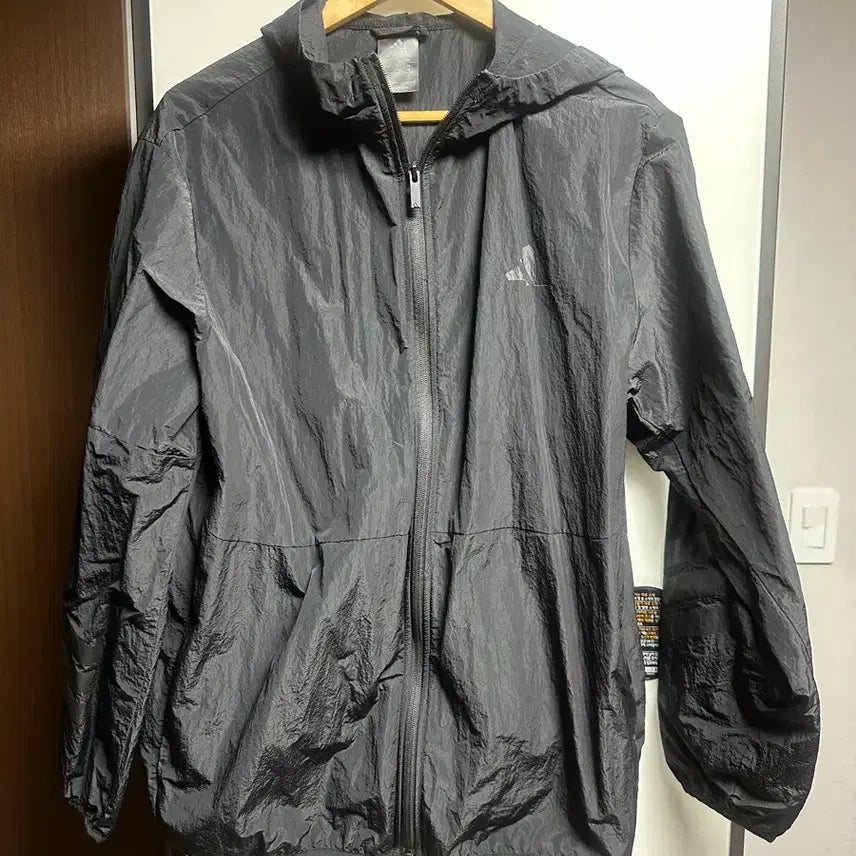 [BUNJANG] Adidas Windbreaker Jacket / 아디다스 바람막이 (110)