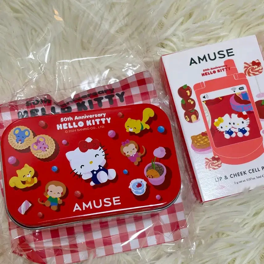 [BUNJANG] Amuse Hello Kitty Handphone Lip & Cheek (with Tin Case) / [새상품]틴케이스 포함 어뮤즈 헬로키티 핸드폰 립앤치크