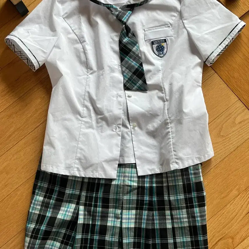 [BUNJANG] Setok Stars Middle School Summer Uniform Set / 샛별중 교복 하복세트