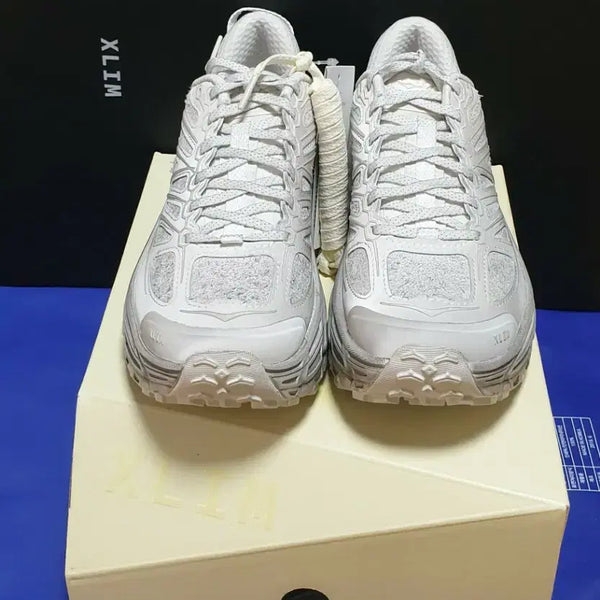[BUNJANG] Hoka x Exlipse Mafate Speed 2 TS Grey Foam Shoes (Size 250) / 호카 x 엑슬림 마파테 스피드 2 TS 그레이 폼(250)