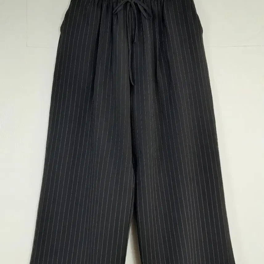 [BUNJANG] Black Stripe Wide Banding Pants / 블랙스트라이프 와이드 밴딩팬츠