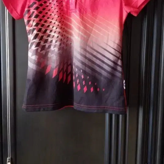[BUNJANG] STIZ Short Sleeve Polo T-Shirt Orange Gradient / STIZ 반팔 폴로티 오렌지 그라데이션