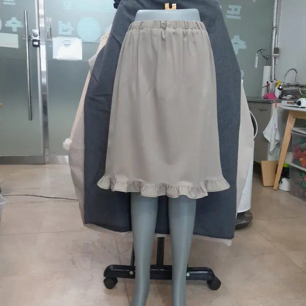 [BUNJANG] Beige Frilled Midi Skirt / 베이지 미디프릴 스커트