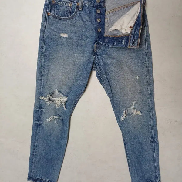 [BUNJANG] Levi's 501 Women's Distressed Denim Jeans (Size 27) / 여성 리바이스 501  찢청 데님청바지 (새상품급.27)