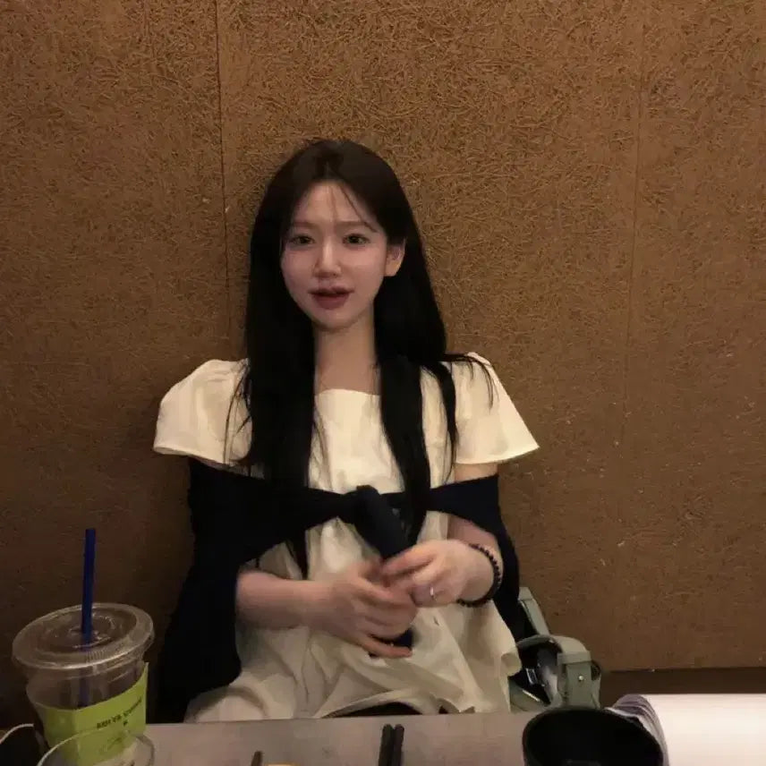 [BUNJANG] May from Pure Flare Puff Blouse / 메이프롬 퓨어 플레어 퍼프 블라우스 새상품