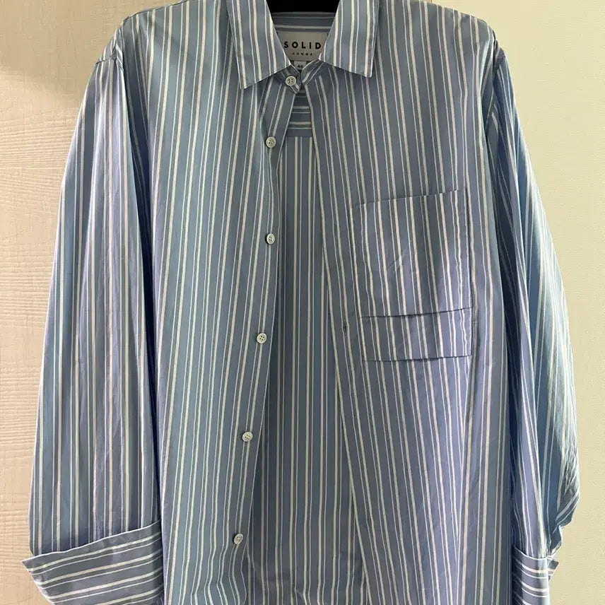 [BUNJANG] Solid Homme 21SS Striped Semi-Oversized Turn-Up Shirt / 21ss 솔리드옴므 세미오버 스트라이프 턴업셔츠 46(95-100)