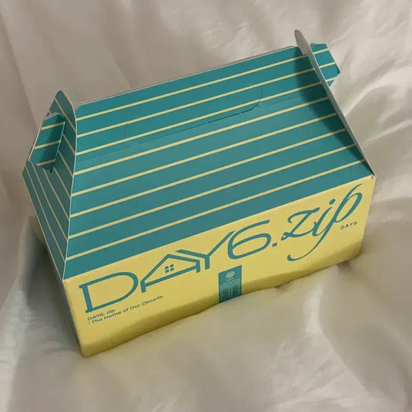 [BUNJANG] DAY6 Scented Candle Set / DAY6 zip 향초세트