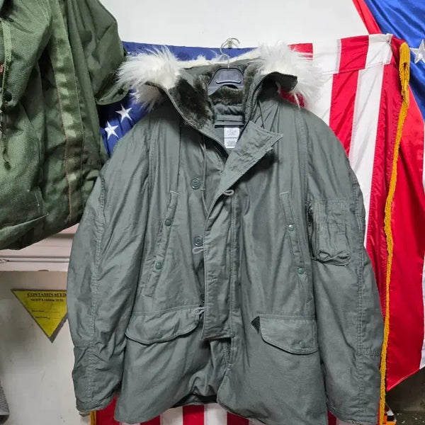 [BUNJANG] US Military Issue N3B Parka L/R / 미군지급n3b파카lr