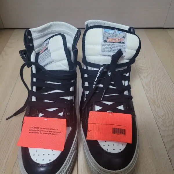 [BUNJANG] Off-White Off Court 3.0 High-Top Sneakers Black/White / 오프화이트 스니커즈 블랙/화이트 하이탑