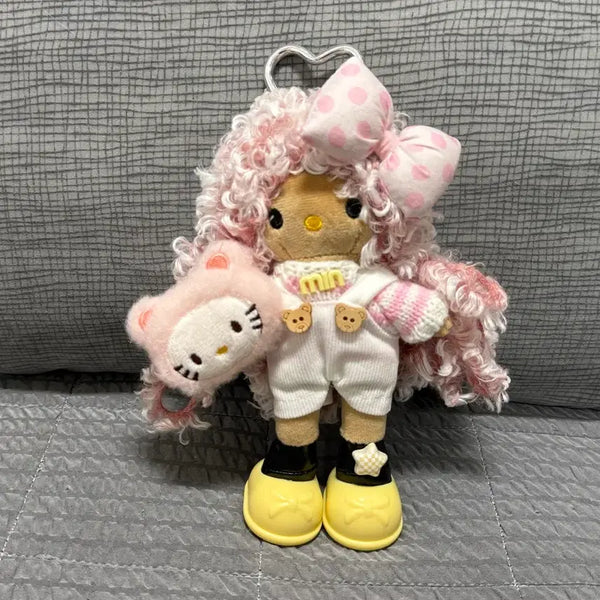 [BUNJANG] Pink Overalls Fuzzy Long-Legged Hello Kitty Charm / 핑크 멜빵 태닝 뽀글이 롱다리 키티
