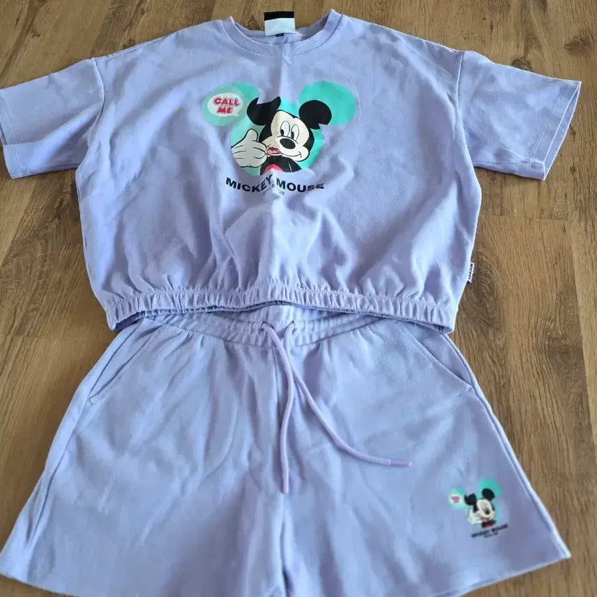 [BUNJANG] Disney Mickey Mouse Short Sleeve Top & Bottom Set Lavender / 디즈니미키마우스 반팔 상하의 세트 연보라색