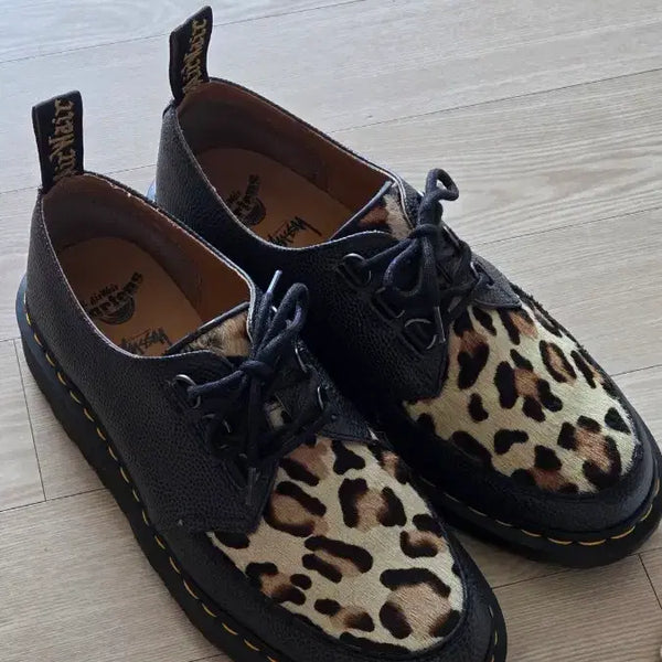 [BUNJANG] Dr. Martens x Stussy Leopard Clipper Shoes / 닥터마틴 x 스투시 레오파드 클리퍼