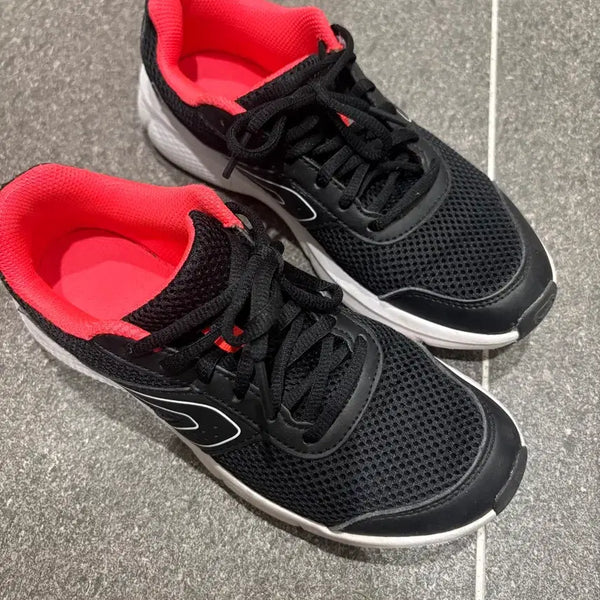 [BUNJANG] Decathlon Running Shoes / 데카트론 운동화 230