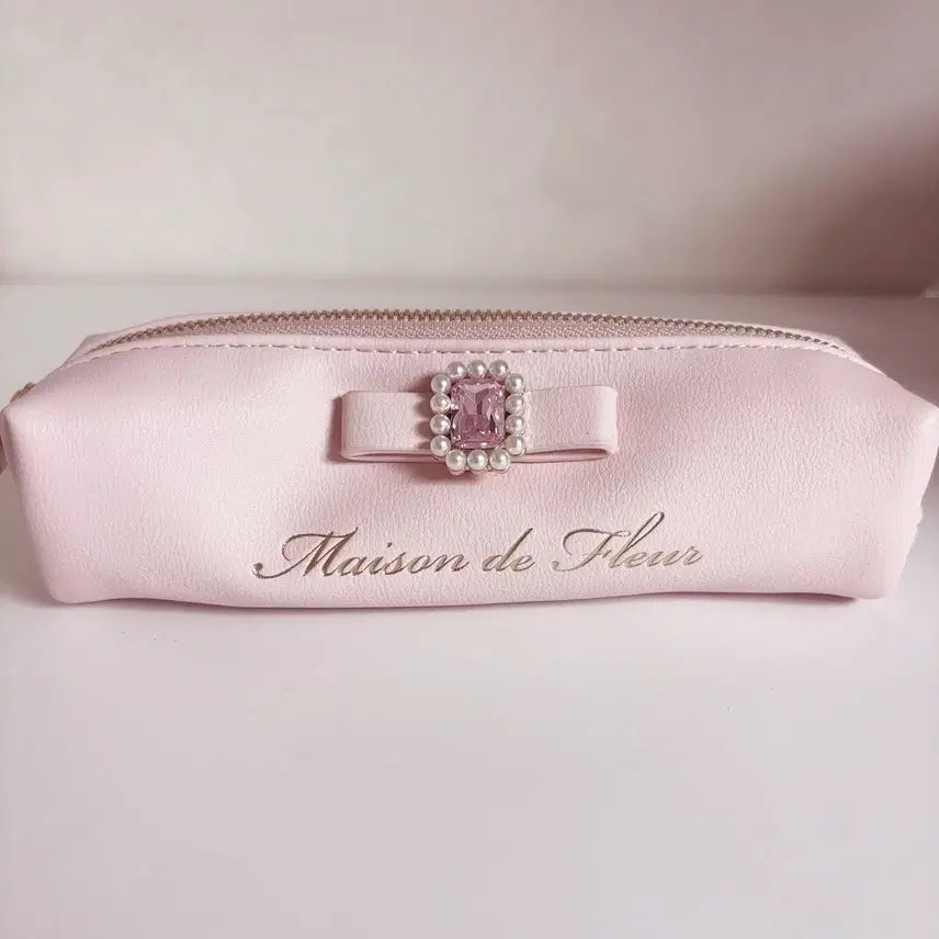[BUNJANG] Maison de FLEUR Strawberry Milk Pen Pouch / 메종드 플뢰르 필통 파우치 핑크 양산형 지뢰계 스나 딸기우유