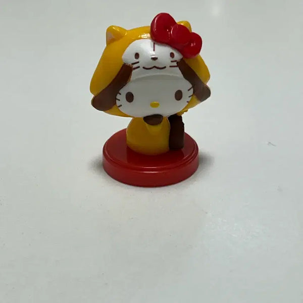 [BUNJANG] Sanrio Raccoon Kitty Figure (2019 Classic) / 산리오 너구리 키티 피규어 19년도 고전