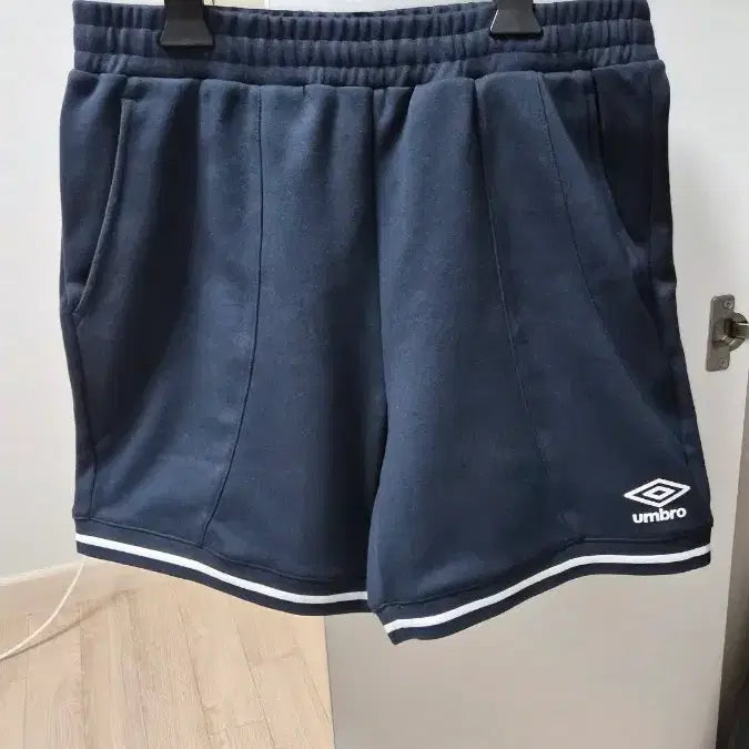 [BUNJANG] Umbro Navy Sweat Shorts Size 75 New / 엄브로 네이비 스웻 쇼츠 75 사이즈 새것