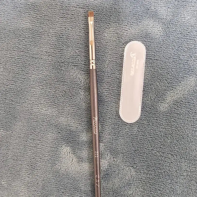 [BUNJANG] Picasso 311 Detail Point Eyeshadow Brush & Mirror Keyring Set / 피카소 아이섀도우 브러쉬/311+피카소 거울 키링(무배)