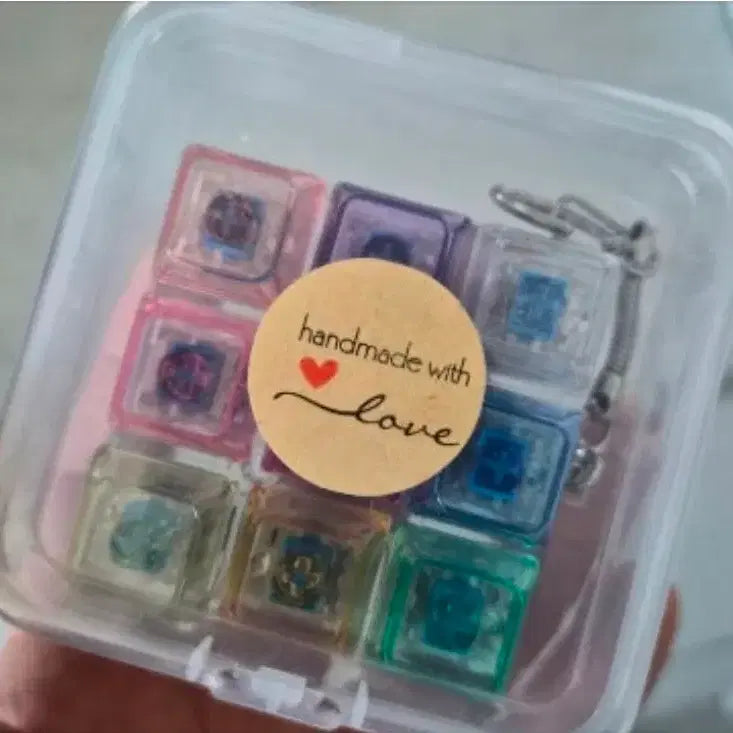 [BUNJANG] LED Keycap Keyring Keychain for 9 Keycaps / 새제품 led 키캡 키링 키보드 열쇠고리 9구 초등 선물