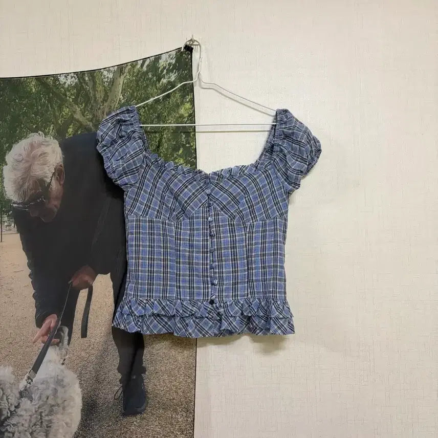 [BUNJANG] Check Shirring Blouse - Sky Blue / 체크 셔링 블라우스 하늘색