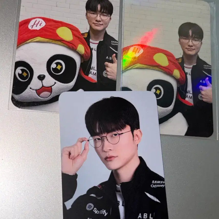 [BUNJANG] T1 Faker Photocard Set Membership, Haidilao 3 Types Photocard / 페이커 포토카드 세트 멤버십, 하이디라오 3종 포카