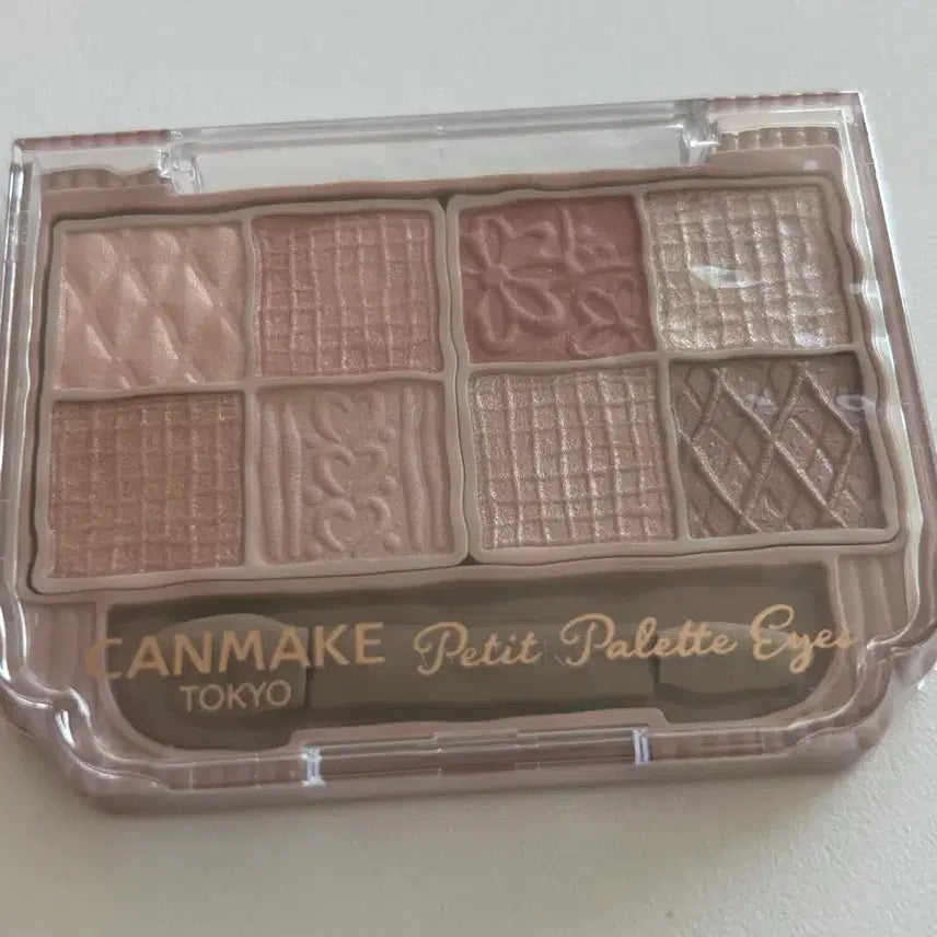 [BUNJANG] Canmake Petit Palette Eyes 01 / 캔메이크 쁘띠 팔레트 아이즈 01
