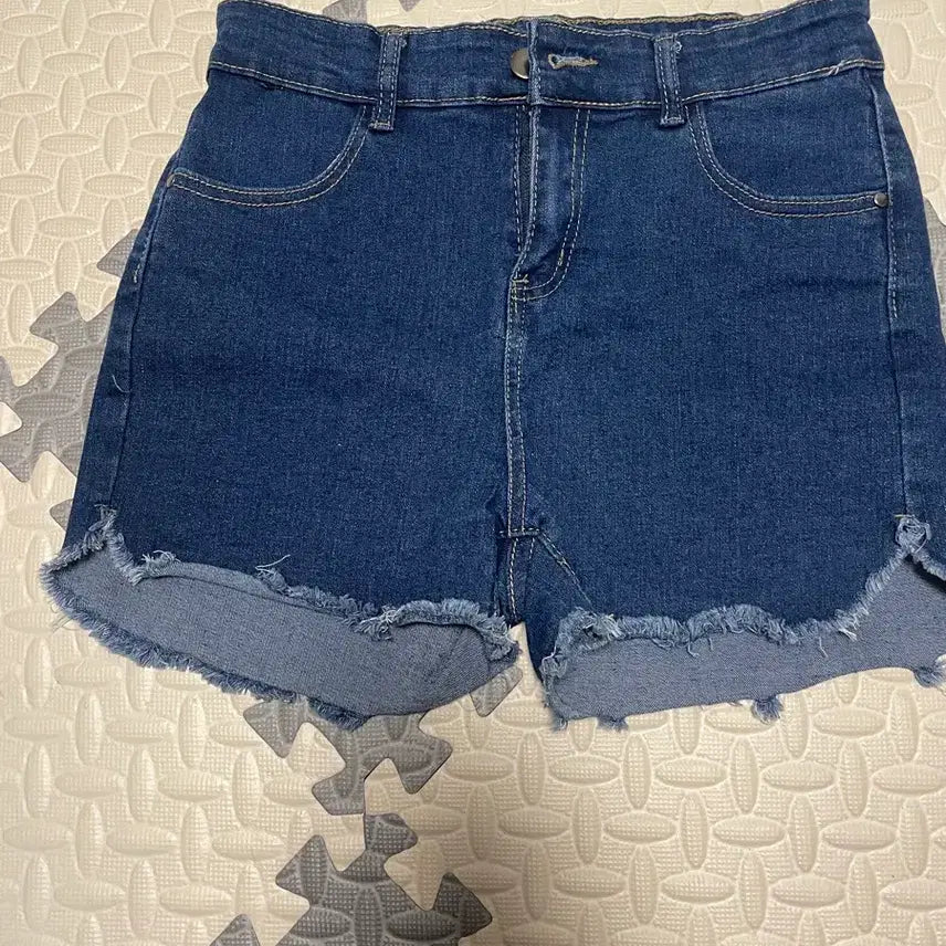 [BUNJANG] Women's Denim Shorts Size M (26-27) / 여성 청반바지 / m사이즈 / 26-27사이즈
