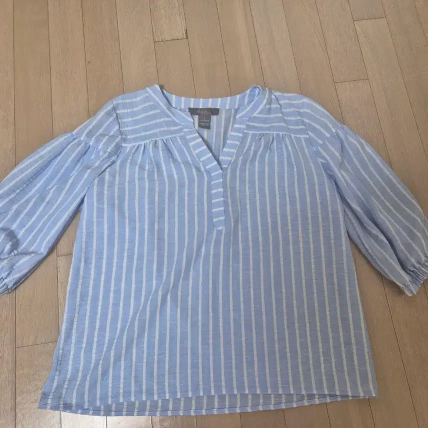 [BUNJANG] Olivia & Martin Striped Blouse / Olivia & martin 스트라이프 블라우스