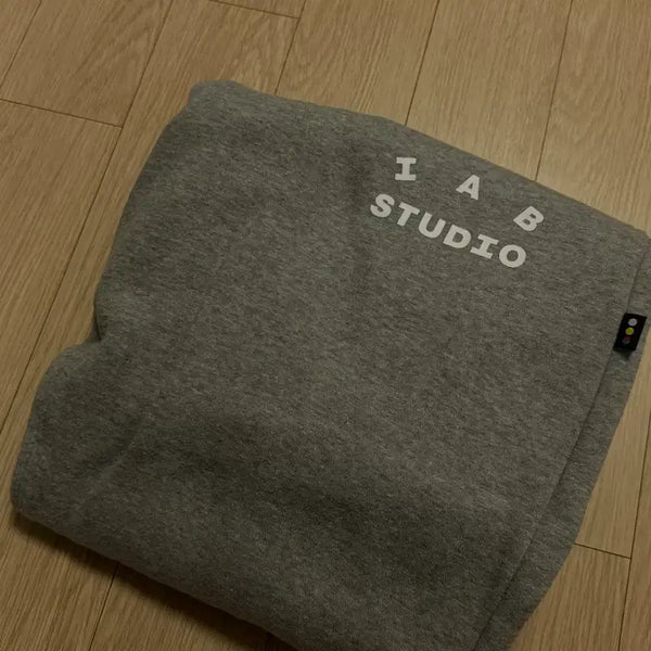[BUNJANG] IAB Studio Sweatpants Grey / L) 아이앱 스튜디오 스웨트팬츠 그레이