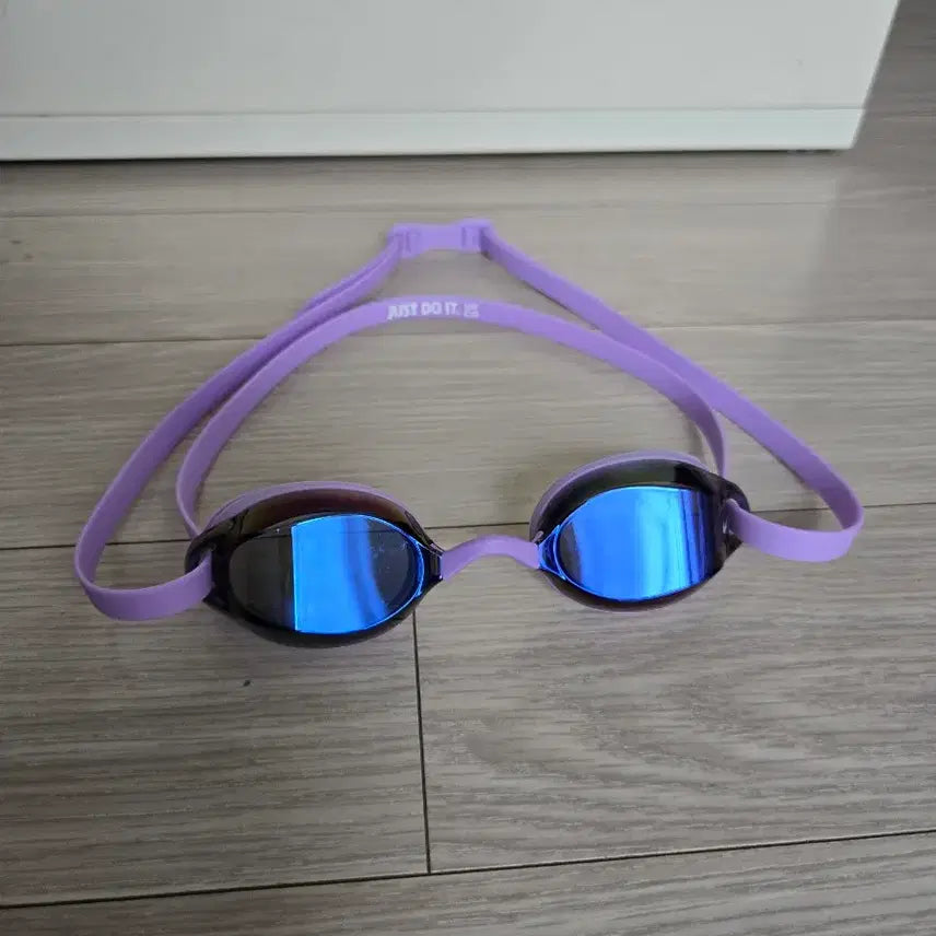[BUNJANG] Nike Legacy Mirror Goggles / 나이키 레거시 미러수경