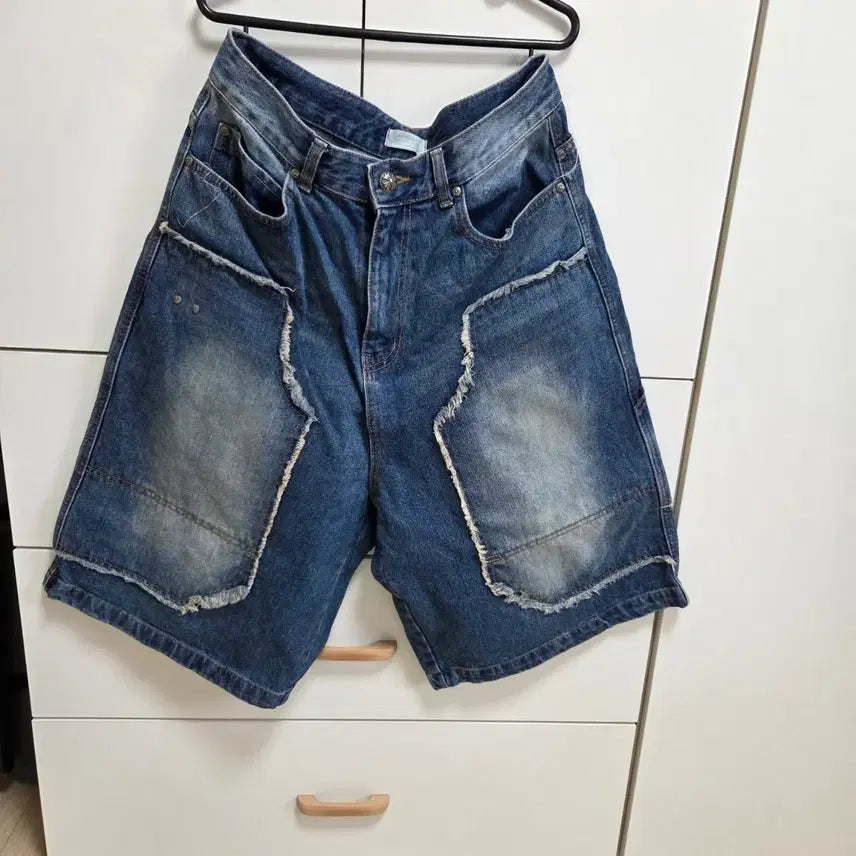 [BUNJANG] Denim Bermuda Shorts Size L / (실착1회) 데님 버뮤다팬츠 반바지 L사이즈