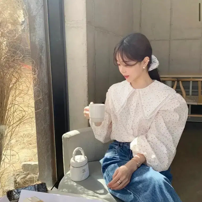 [BUNJANG] Bycinni Heart Blouse / 바이씨니 하트뿅뿅 블라우스