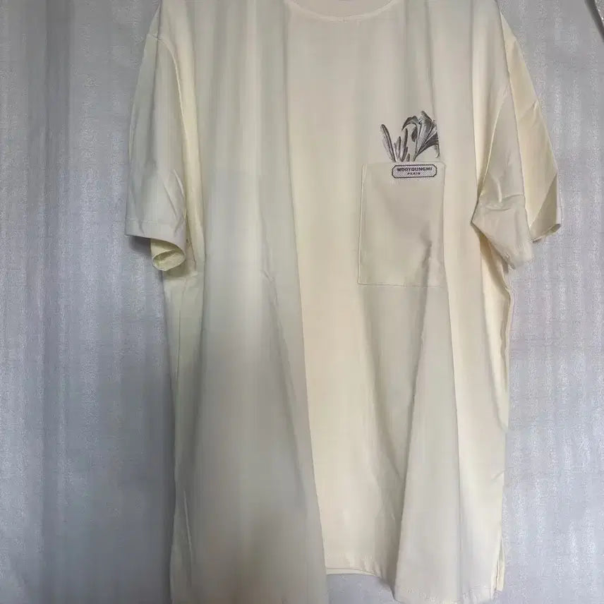 [BUNJANG] Wooyoungmi Flower Back Logo T-shirt Ivory / 우영미 플라워 백로고 티셔츠 아이보리