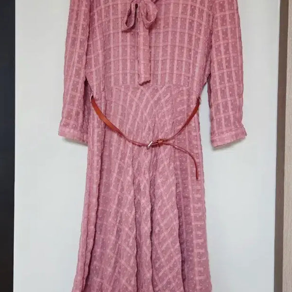 [BUNJANG] Pink Ribbon Belt Midi Dress - Size 55 / 55)핑크 리본 벨트 원피스 55사이즈