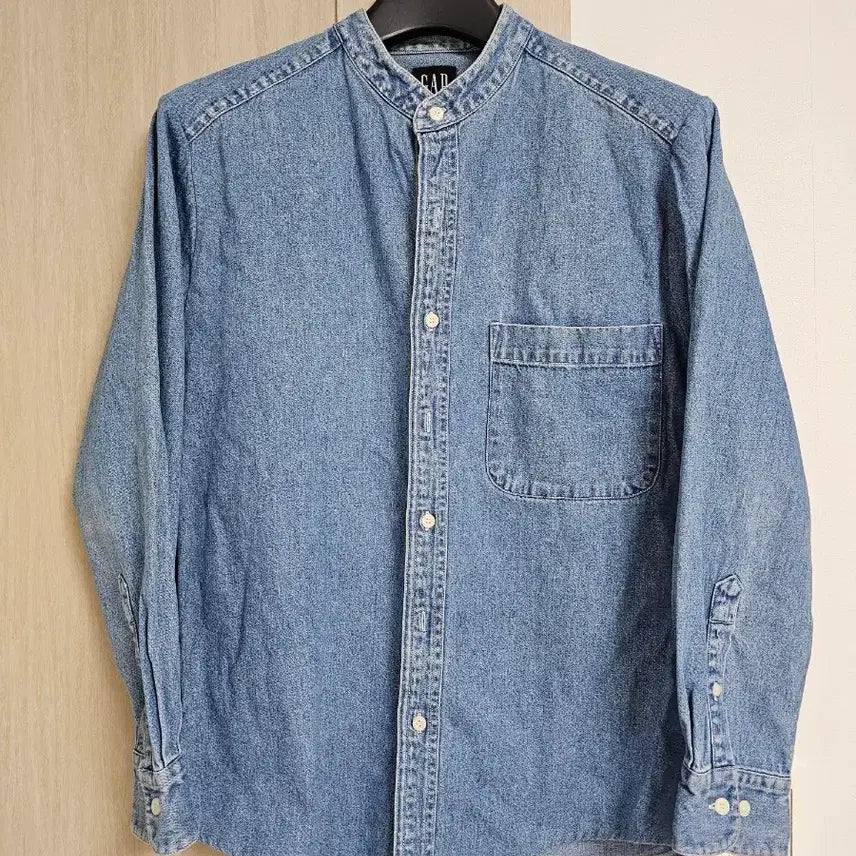 [BUNJANG] GAP Roundneck Denim Shirt / 올드 갭 GAP 라운드넥 데님 청셔츠