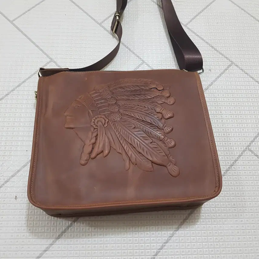 [BUNJANG] Cowhide Shoulder Bag / 숄더백