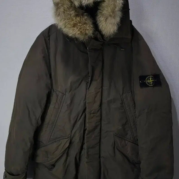 [BUNJANG] Stone Island Microfiber Coyote Fur Puffer Jacket - Size M / [정품/백화점판] 스톤아일랜드 마이크로랩스 코요테퍼 점퍼패딩 95/M