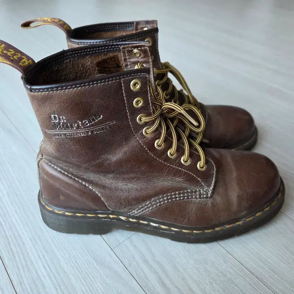 [BUNJANG] Dr. Martens 1460 8-Eye Crazy Horse Leather Boots / 닥터마틴 1460 8홀 크레이지 호스(Crazy Horse) us8