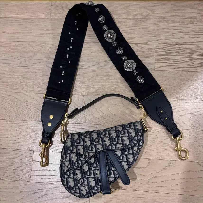 [BUNJANG] Dior Jacquard Studded Strap Black / [정품] 디올 자카드 스터드 스트랩 블랙