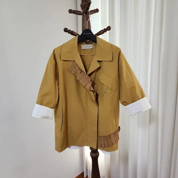 [BUNJANG] LEBEIGE Frill Detail Half Jacket / 르베이지(LEBEIGE) 프릴 디테일 하프 자켓 (사이즈 91-97-16