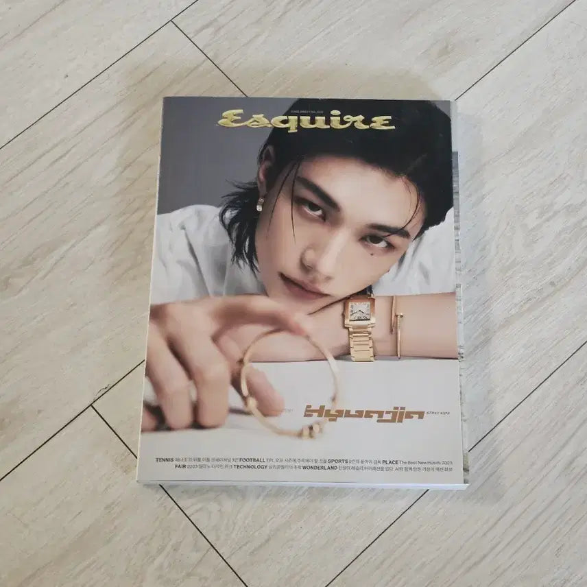 [BUNJANG] Stray Kids Hyunjin Esquire Magazine June 2023 Issue Type D / 에스콰이어 2023년 6월호 D형 스트레이키즈 스키즈 현진 황현진 잡지