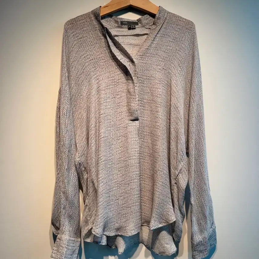 [BUNJANG] Vince 100% Silk Pullover Blouse - Size S / [VINCE.] 빈스 100% 실크 풀오버 블라우스 (S사이즈)