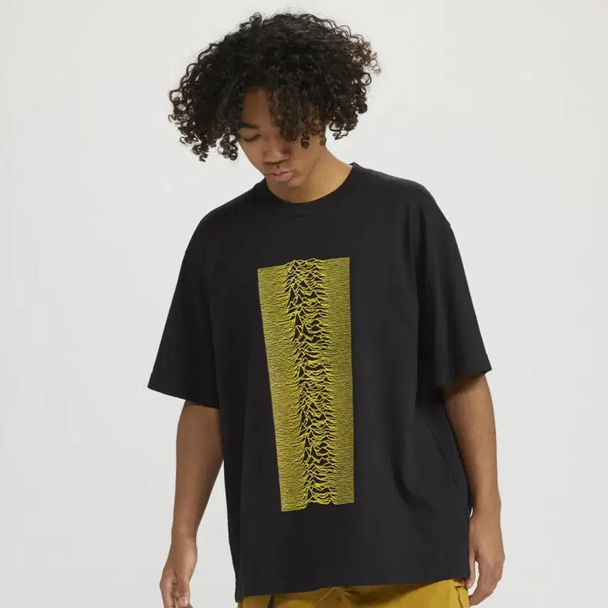 [BUNJANG] Uniqlo Peter Saville Joy Division Band T-Shirt XL / 유니클로 피터사빌 조이디비전 반팔 락밴드 티셔츠 밴드티 XL