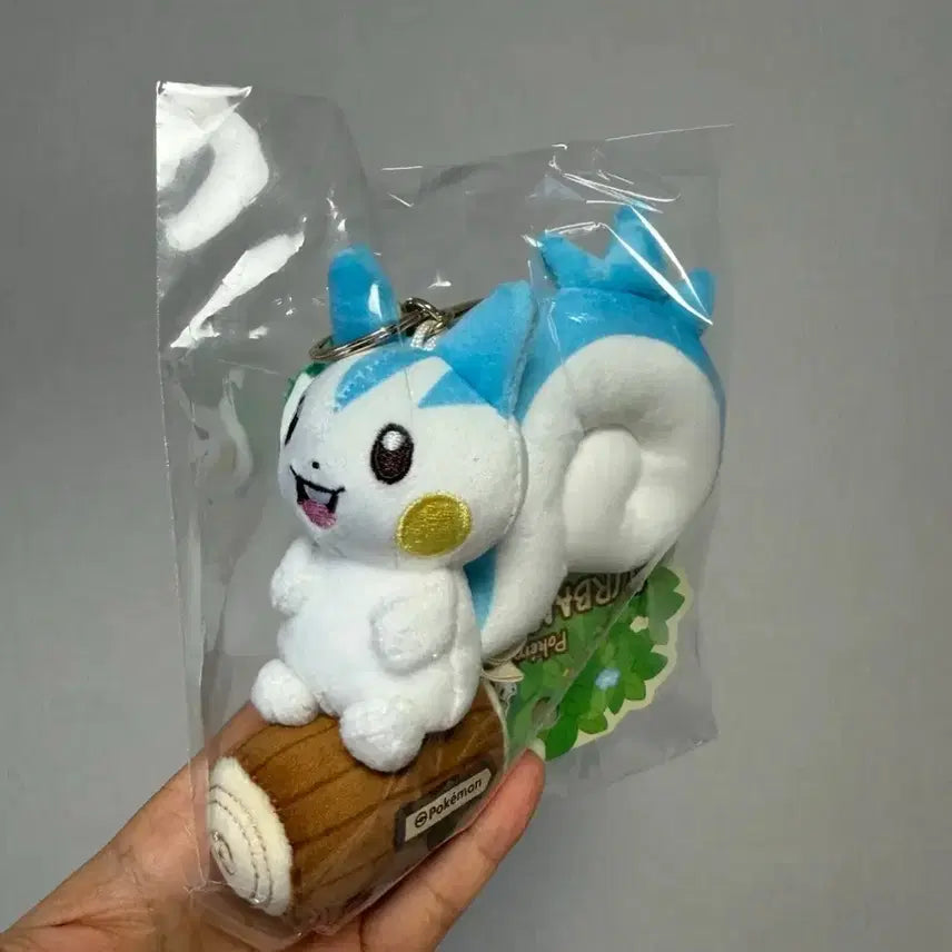 [BUNJANG] Pokemon Seoul Forest Mascot Pachirisu Plush Keychain / 포켓몬 서울숲 포레스트 마스코트 인형키링 파치리스