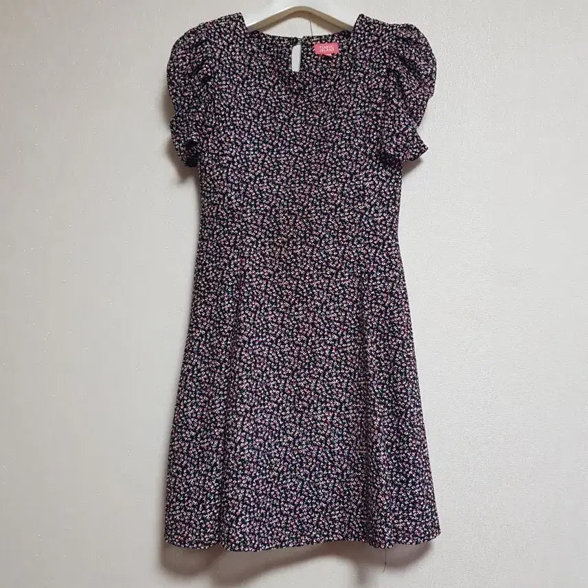 [BUNJANG] Plastic Island Floral Puff Sleeve Midi Dress / 프라스틱 아일랜드 원피스