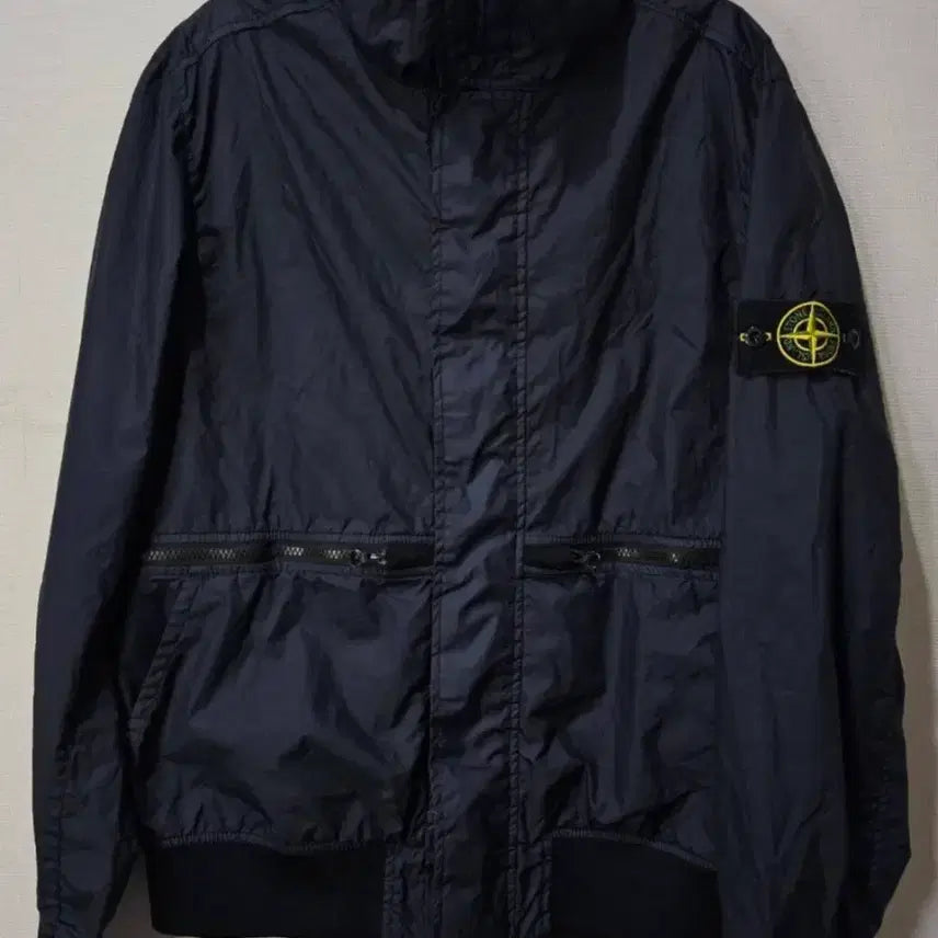 [BUNJANG] Stone Island Membrana 3L TC Hidden Hood Windbreaker Jacket (Size M) / 정품 스톤아일랜드 멤브라나 3L TC 히든후드 바람막이 자켓 95/M