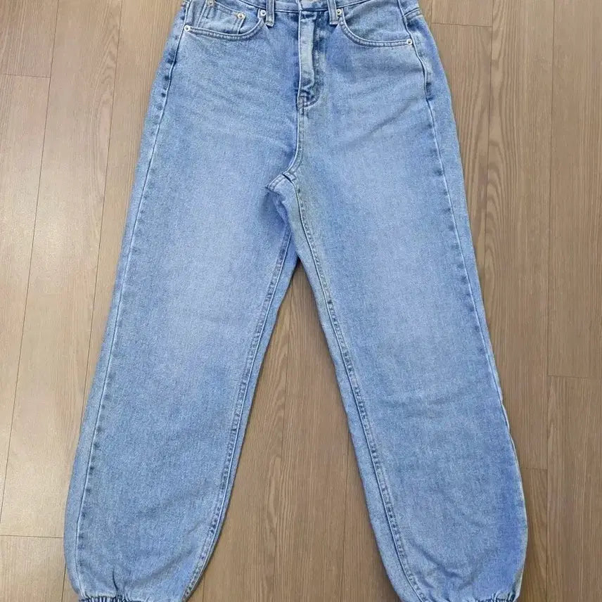 [BUNJANG] Denim Pants Balloon Jogger Fit / <거의새것> 귀여운 데님팬츠