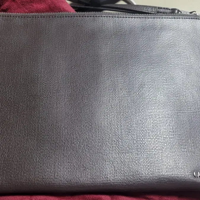 [BUNJANG] Calvin Klein Jeans Brown Leather Clutch Bag / 캘빈클라인진 브라운 레더 클러치 백