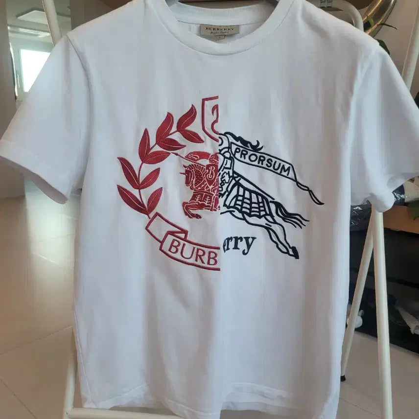 [BUNJANG] Burberry Equestrian Knight Logo Short Sleeve T-Shirt White XL / 버버리 에퀘스트리안 나이트 로고 반팔 티셔츠 화이트 XL