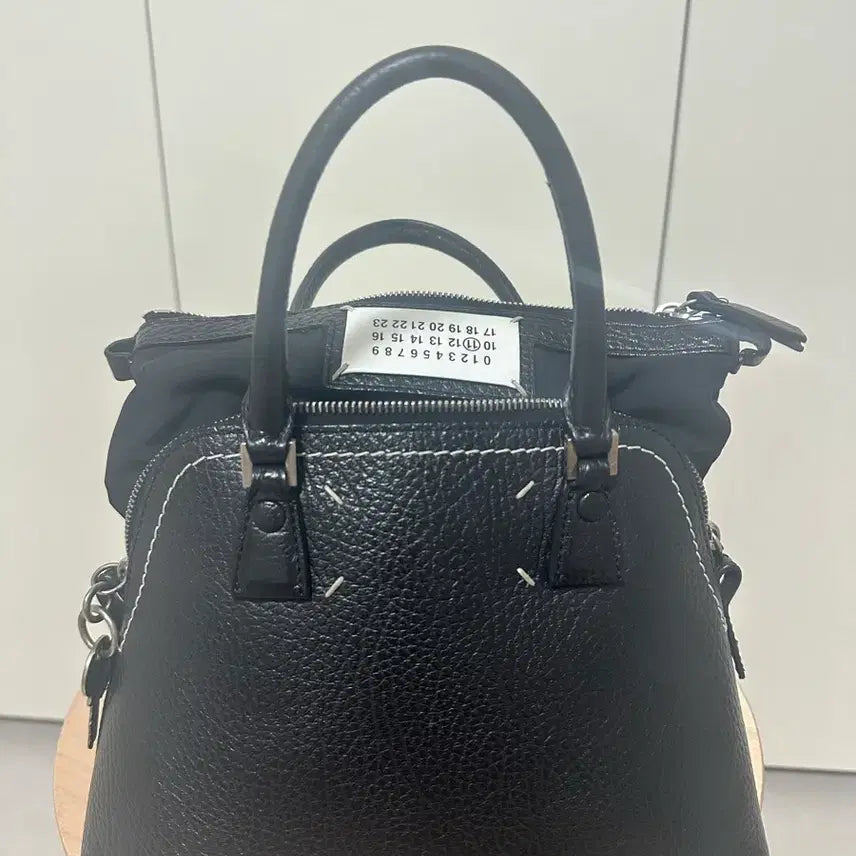 [BUNJANG] Maison Margiela 5AC Small Black Tote Bag / 마르지엘라 5ac 스몰 블랙 토트백